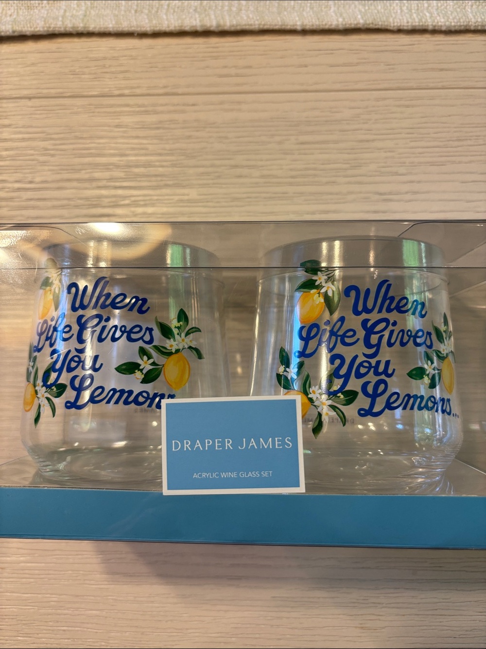 CCO NWT Draper James When Life Gives You Lemons Acrylic Wine Glass Set - Picture 3 of 6